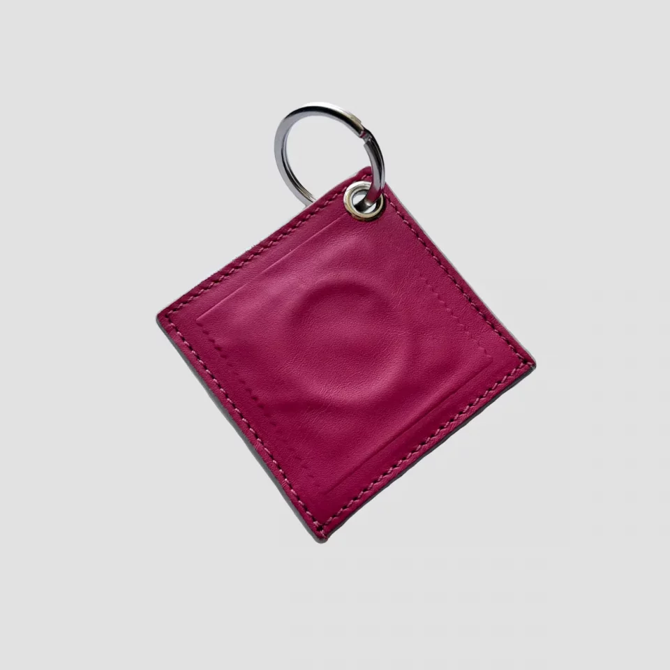 Key chain: “Link” Magenta